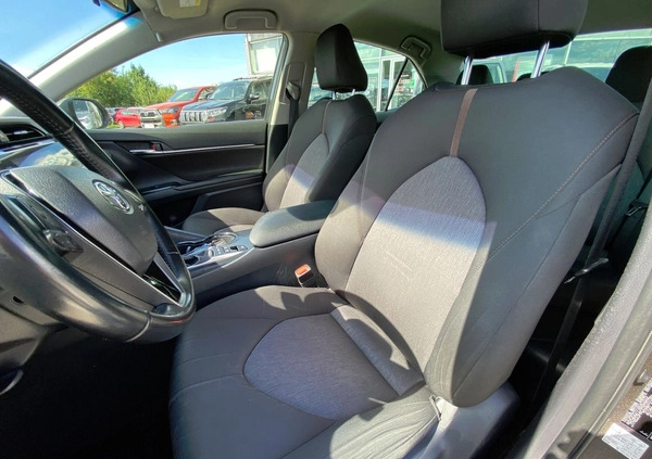 Toyota Camry cena 99850 przebieg: 159103, rok produkcji 2019 z Gołdap małe 379
